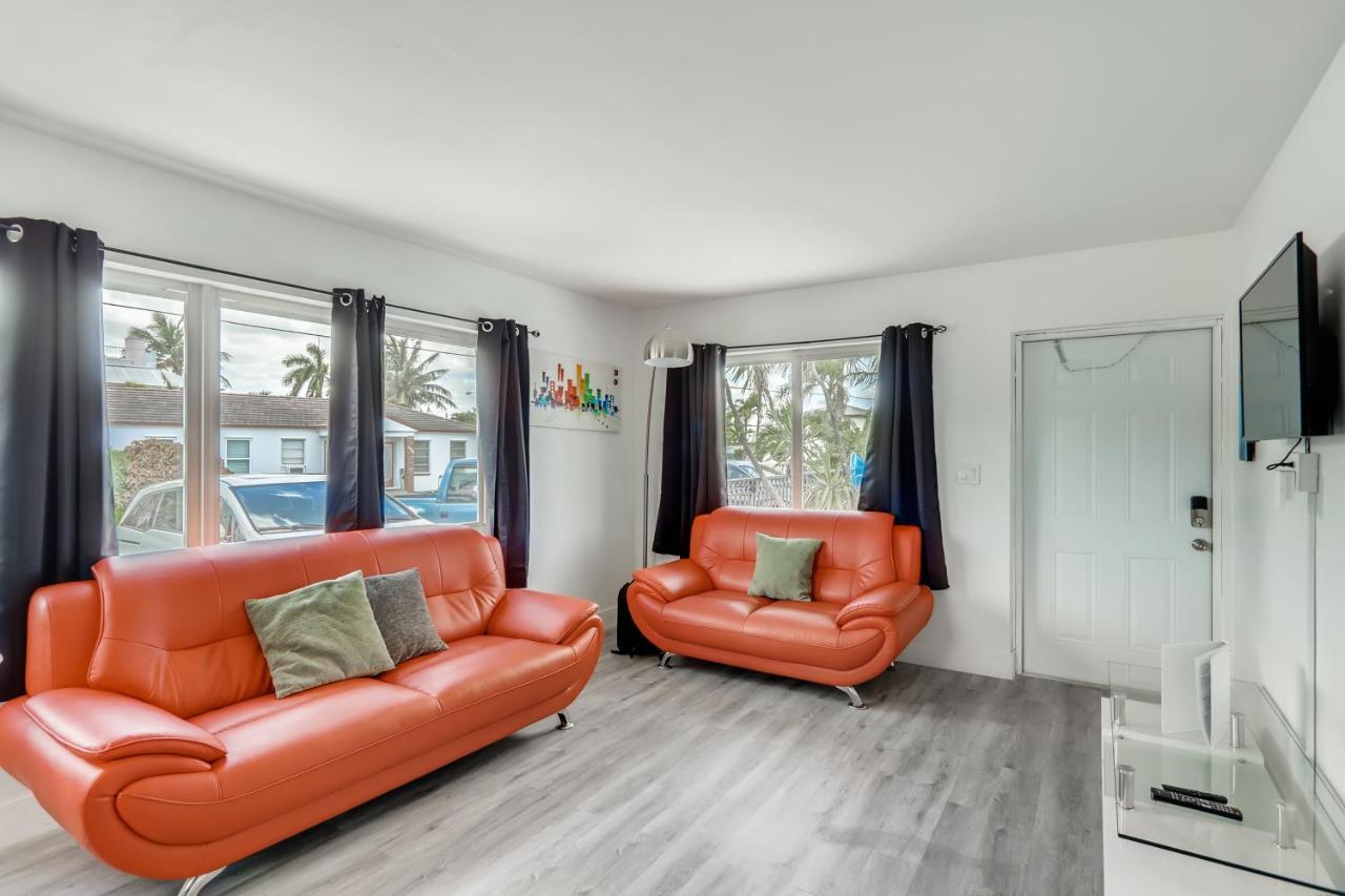 Tropical Getaway/ Stunning 2Br Gem Διαμέρισμα Γουεστ Παλμ Μπιτς Εξωτερικό φωτογραφία